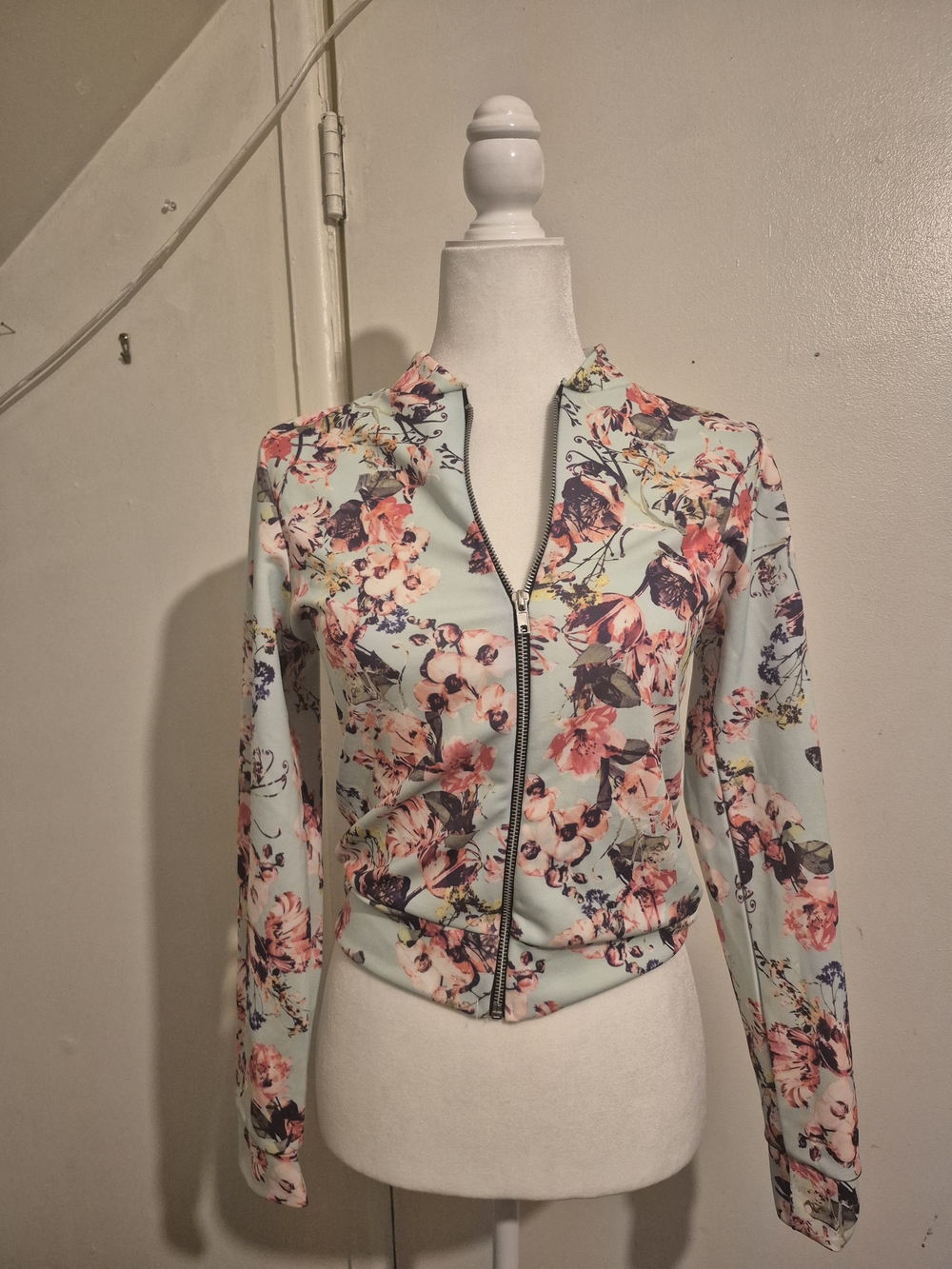 boohoo Floral Lightweight Jacket Green & Pink Size 6